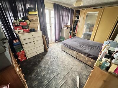 Picture 4